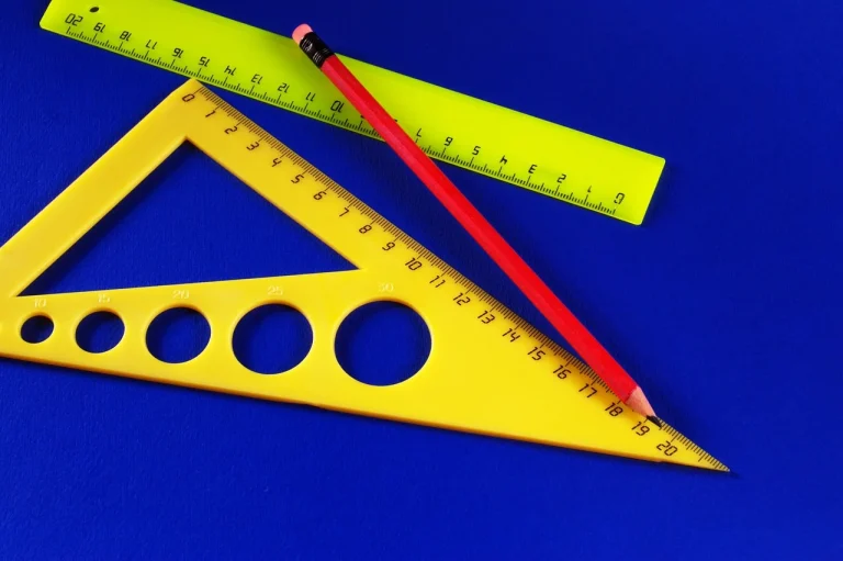 cat dureaza scoala de grefieri