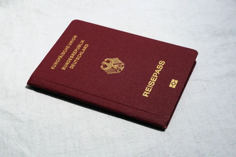 cat dureaza pasaportul la urgenta